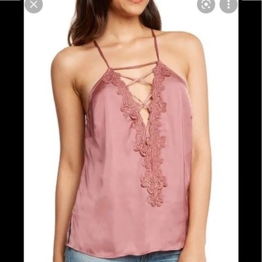 Willow and Clay NEW Women’s Mauve Lace Up‎ Camisole Blouse Size Medium
